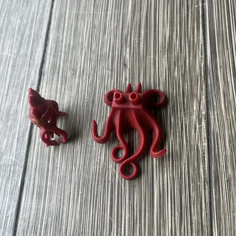 LEGO Minifigure Maroon Octopus and Mask